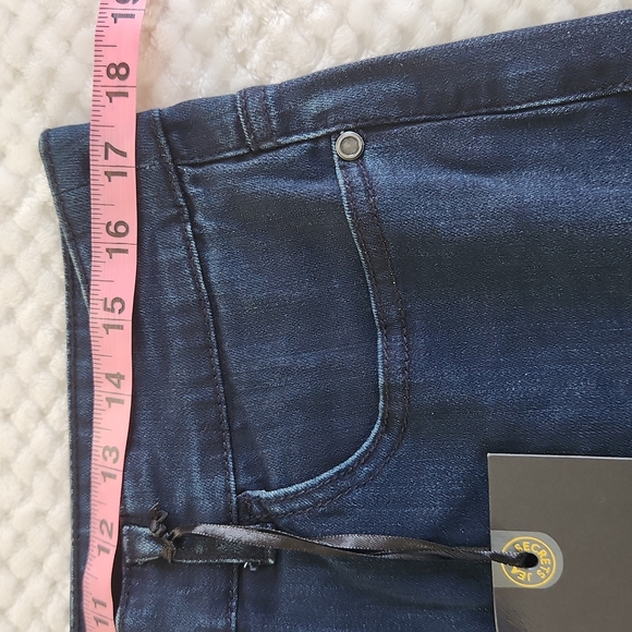 SECRETS WOMENS JEANS SIZE 12 RHINESTONE EMBELLISHMENT NEW QIT TAGS - Picture 10 of 14